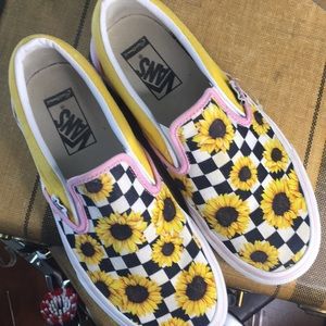 vans checkered with sunflowers